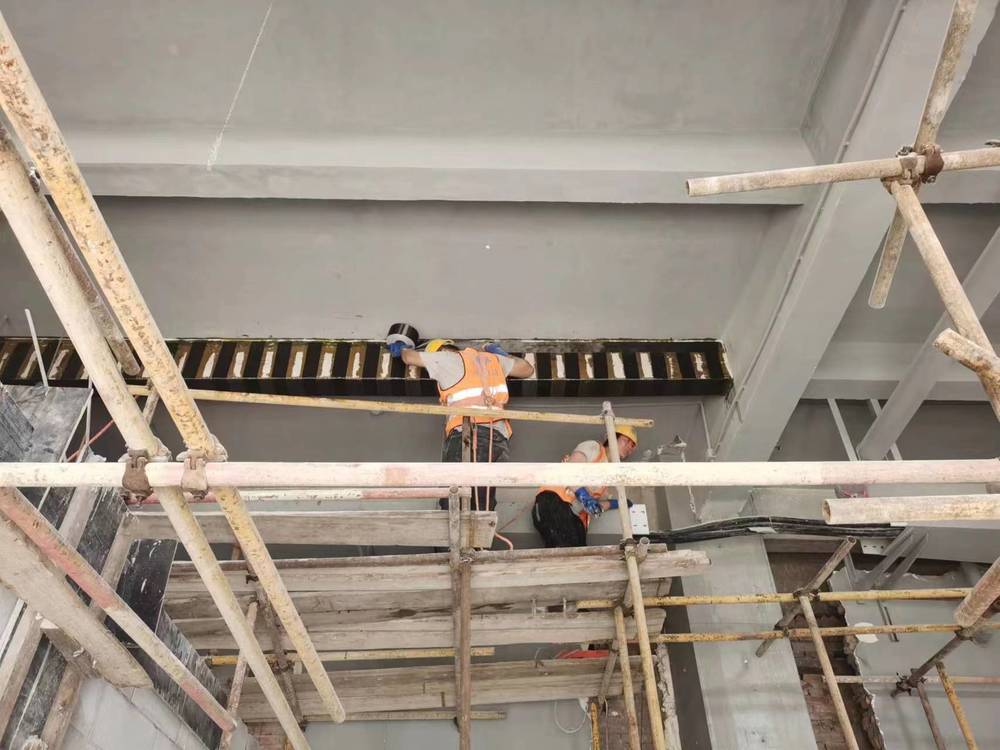賀州廠房設(shè)計(jì)使用功能改變碳纖維布加固