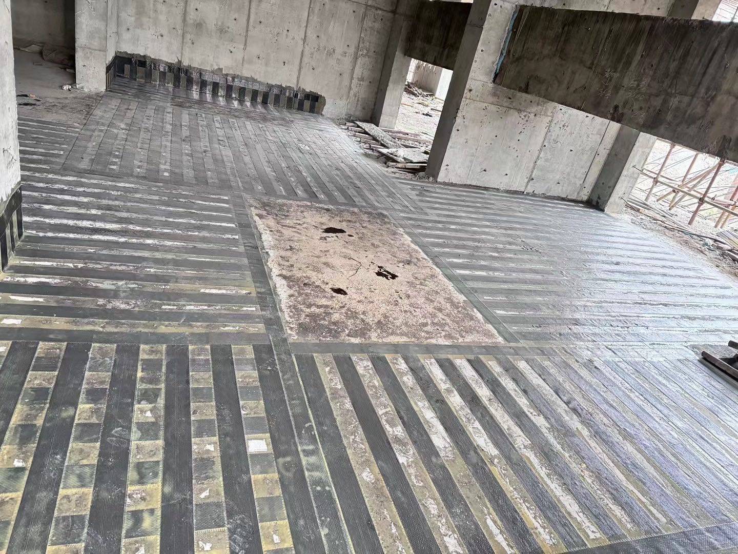 賀州樓板承重加大碳纖維布加固